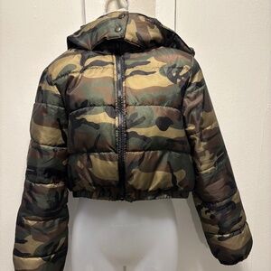 Camouflage Puffer Crop Jacket